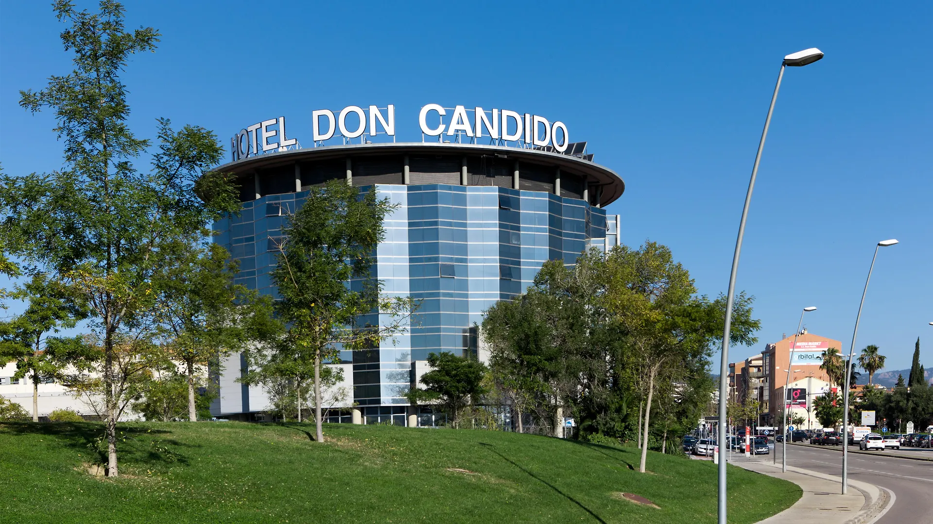 Szálloda Eurostars Don Candido Terrassa